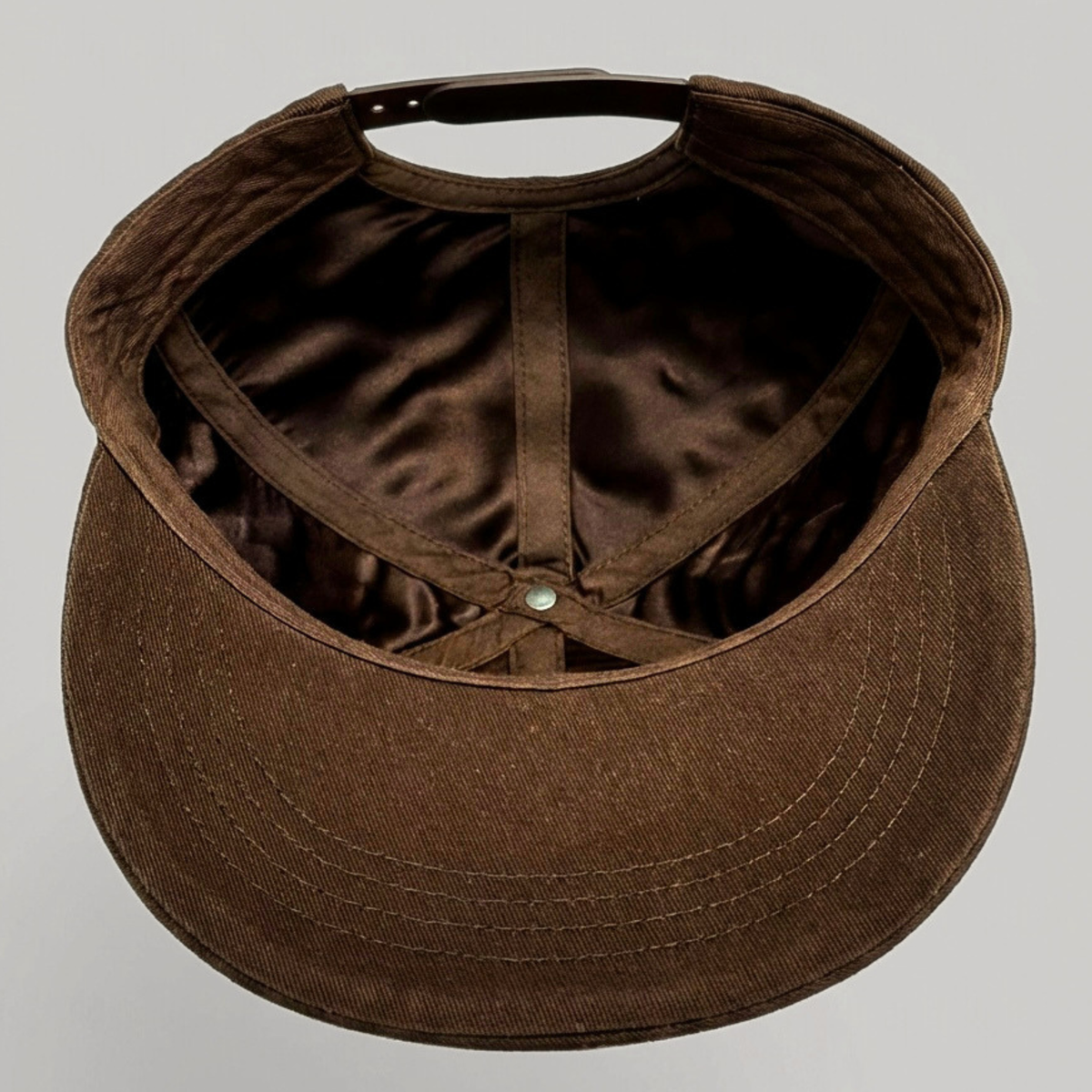 Casquette snapback marron